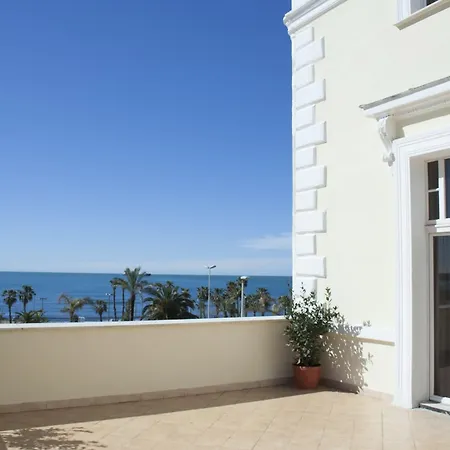 De La Hotell Civitavecchia