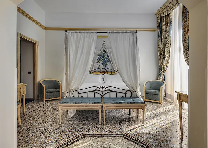 Hotel De La Civitavecchia