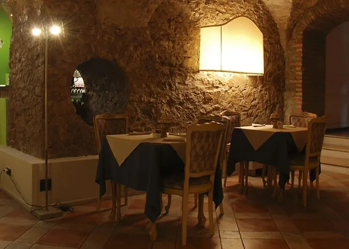 Hotel De La Civitavecchia